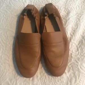 EUC Everlane Day Loafers in Camel, Sz 7.5